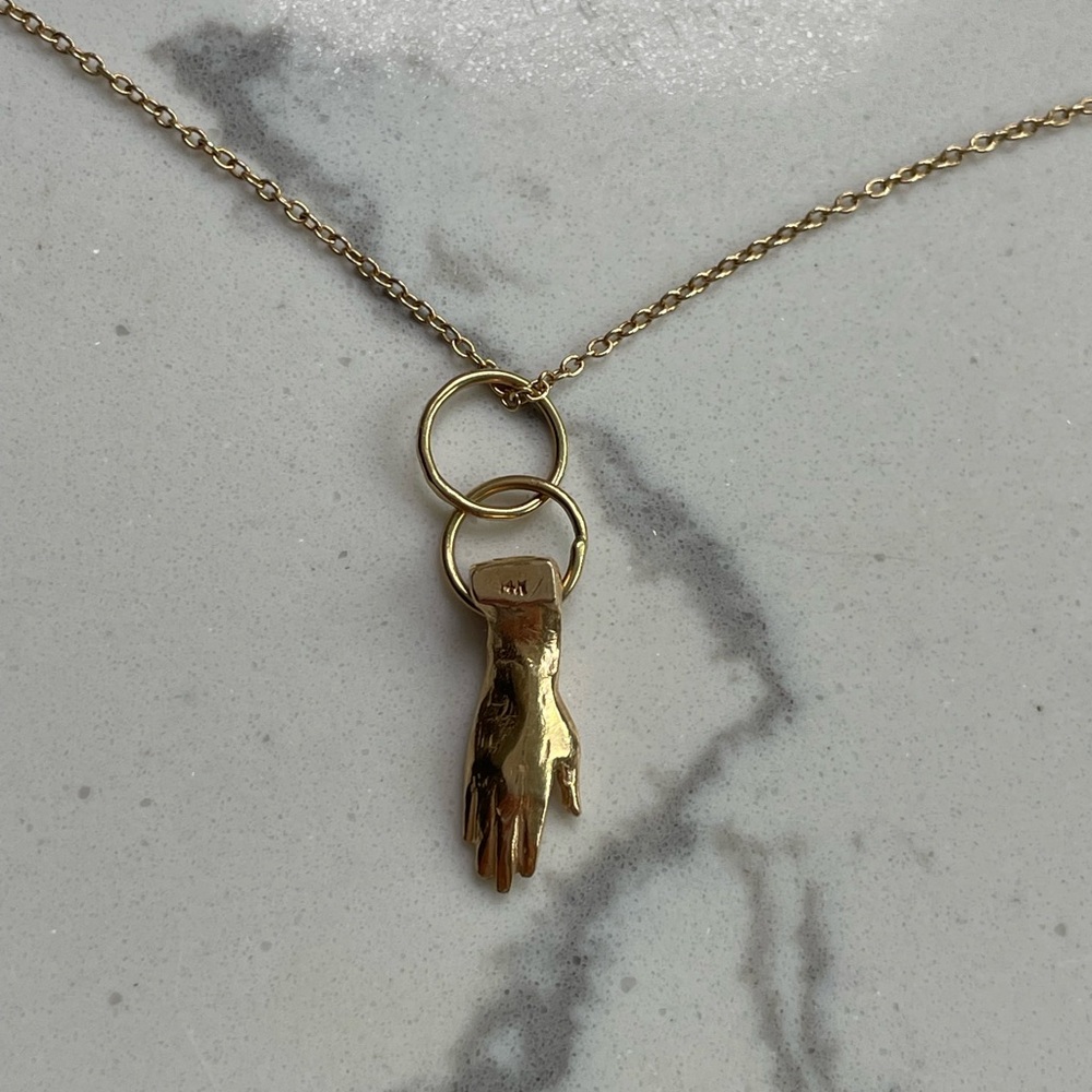 14K Gold Open Hand Talisman Necklace and Pendant - Picture 5 of 6